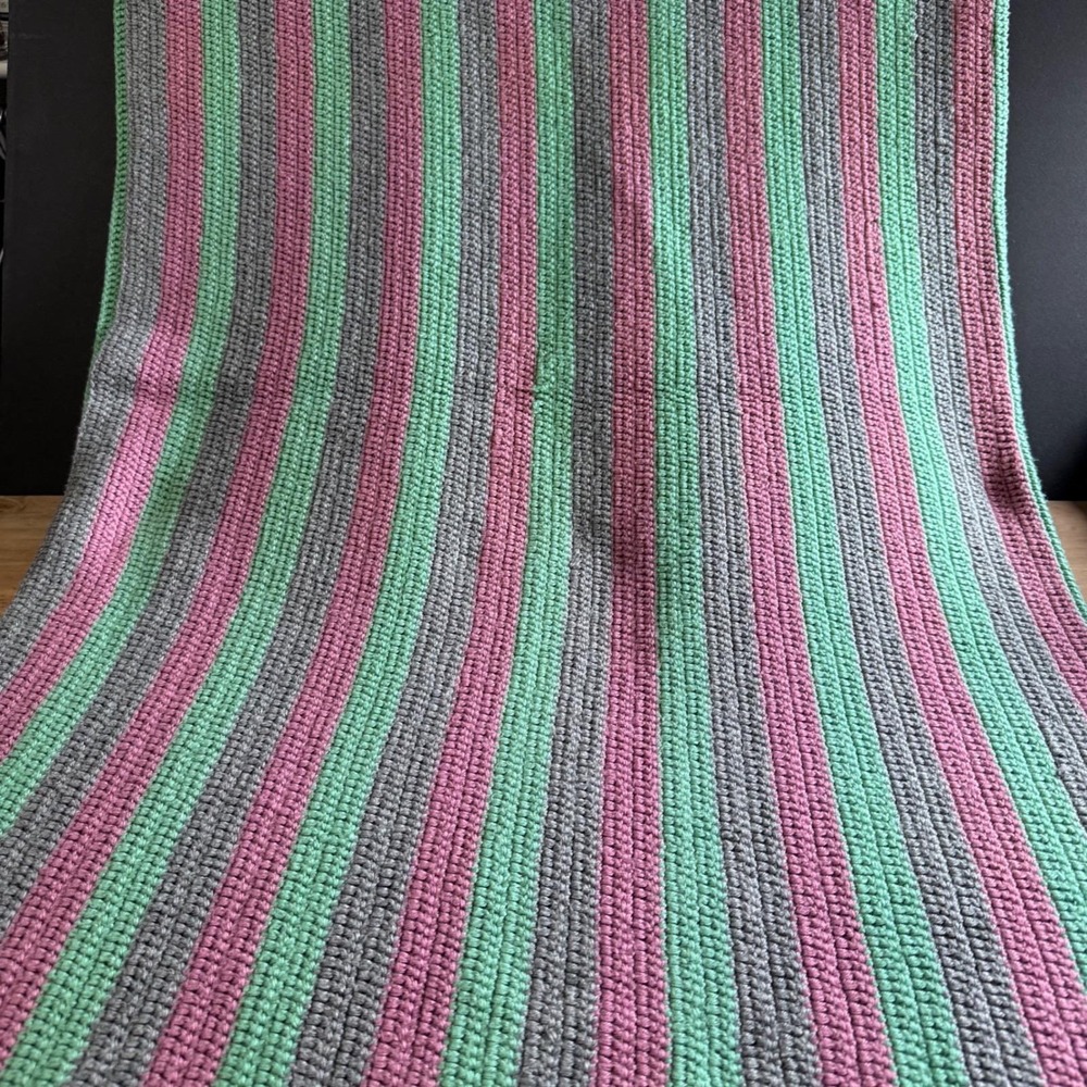 Handmade Retro Mint, mauve, grey, crochet‎ blanket 64" x 57" boho retro